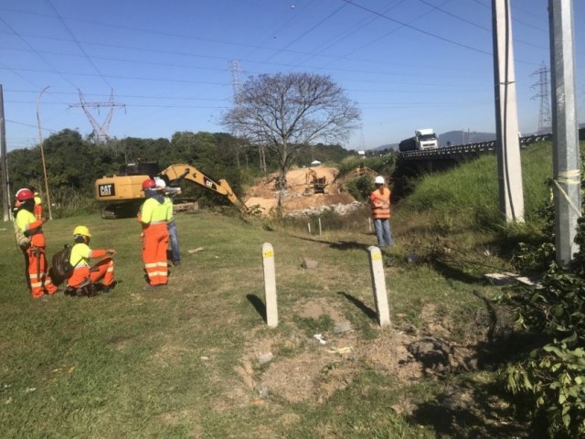 Obras nas marginais da BR-101 entre Tubaro e Capivari de Baixo j comearam