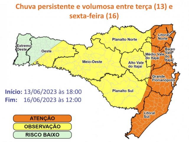 Formao de ciclone provoca chuva volumosa e persistente no litoral catarinense