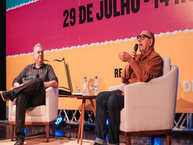 Tarrafa Literria rene Xico S, Mrio Prata e apresentao fotogrfica no Parque Diamante