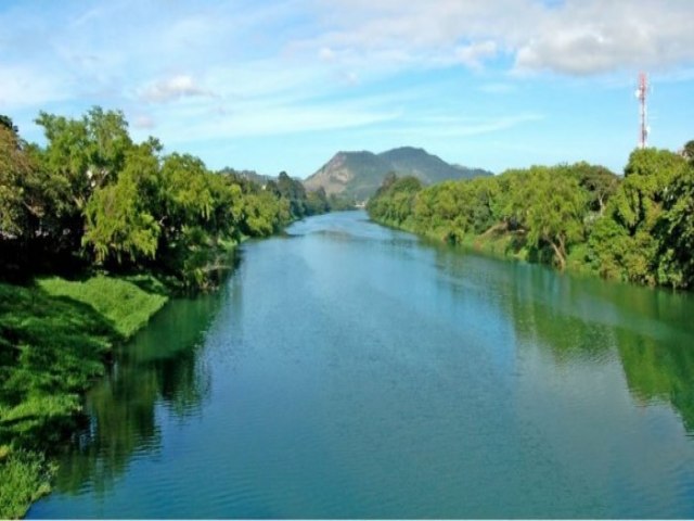 Termo de compromisso para emitir Licena Ambiental de Instalao para a redragagem do Rio Tubaro  assinado