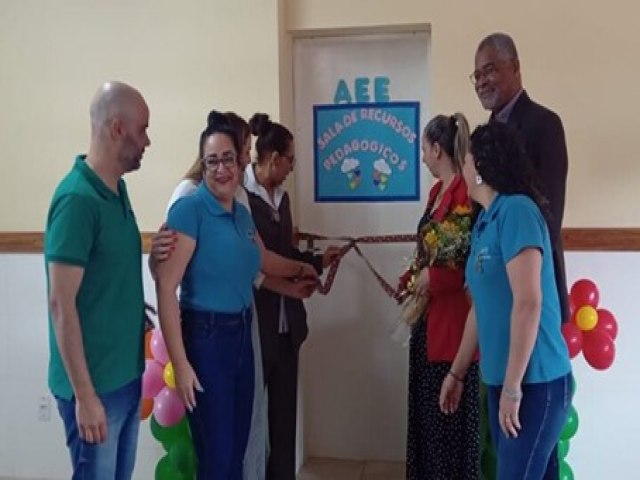 Tubaro inaugura polos de ateno especializada