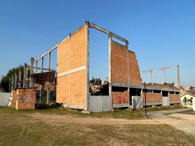 Continuidade das obras do novo ginsio em BN ser autorizada