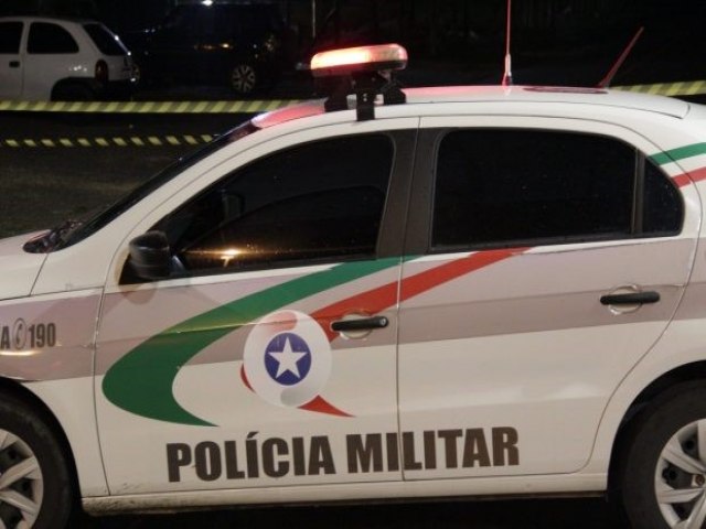 Motorista embriagado  preso aps fugir da PM e bater em muro