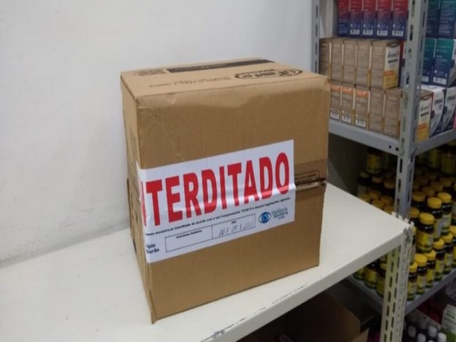 Operao da vigilncia sanitria de Tubaro apreende produtos irregulares  venda na cidade