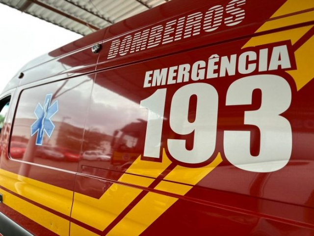 Homem sofre queda de 10 metros durante reparao de calha