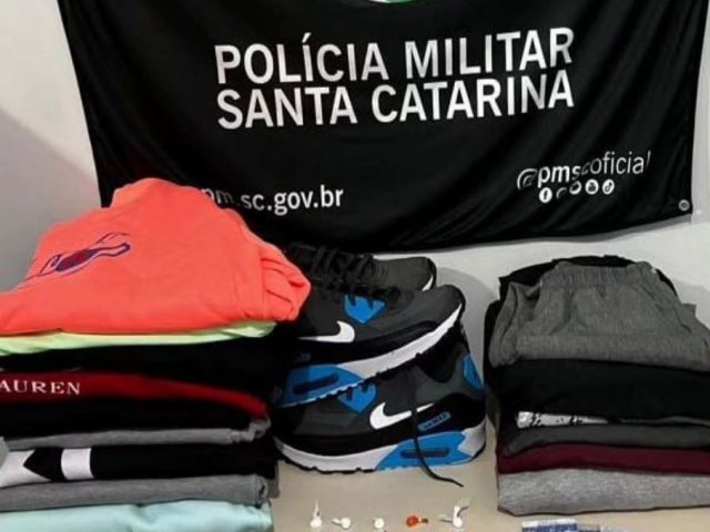 Roupas furtadas e drogas so apreendidas, no Portinho