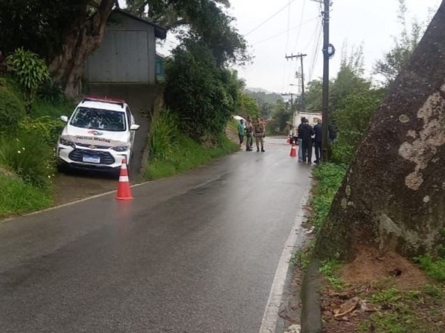 Corpo  encontrado em meio ao mato, em Morro Grande