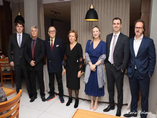 Advogados de Laguna so jubilados em noite de homenagens