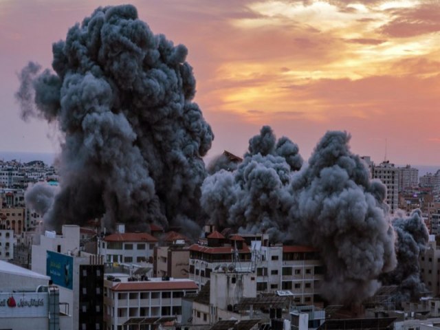 Hamas diz que vai executar um civil refm para cada bombardeio de Israel em Gaza