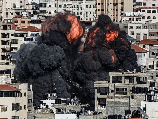 Criciumense ex-nora de um dos fundadores do Hamas quer permanecer em Gaza