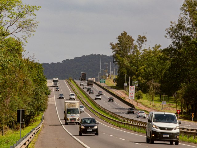 Feriado prolongado deve levar mais de 680 mil motoristas  BR-101 Sul