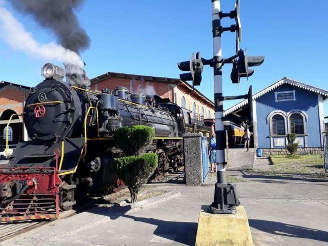 Moradores de Laguna e regio tero desconto de 50% em passeio de trem histrico