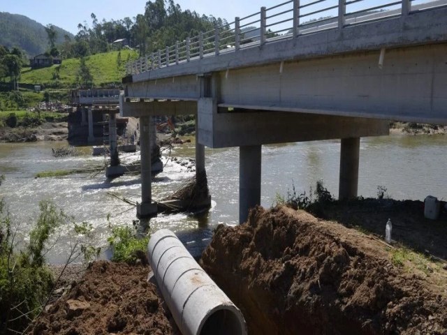 Ponte da Guarda est 70% concluda