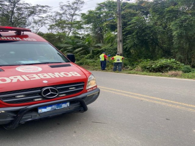 Urussanga: motociclista  encontrado sem vida aps bater em poste