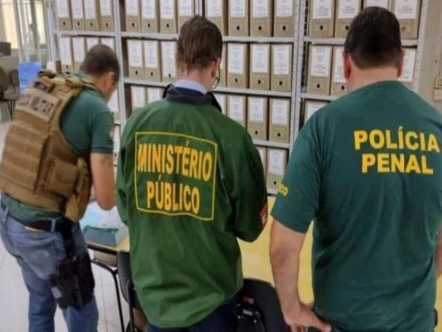 Mensageiro completa 1 ano com maioria dos prefeitos fora do cargo e em liberdade