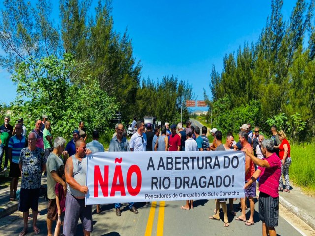 Pescadores de Jaguaruna se manifestam contra a abertura do Rio Dragado