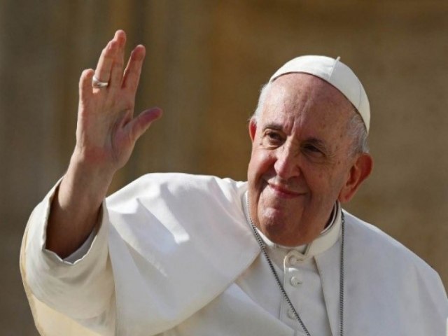 Papa Francisco autoriza bno a casais do mesmo sexo