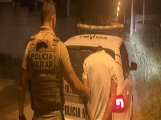 Perseguio policial termina com coliso e detenes no Camacho, em Jaguaruna