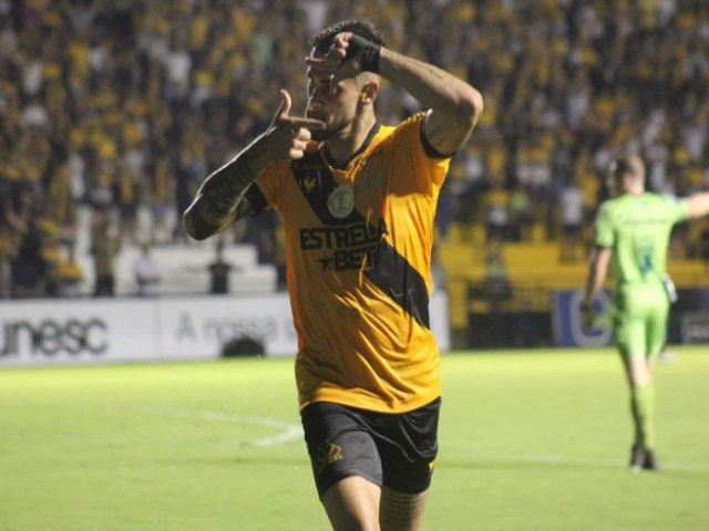 Com clssico, Tigre comea a defesa do ttulo catarinense