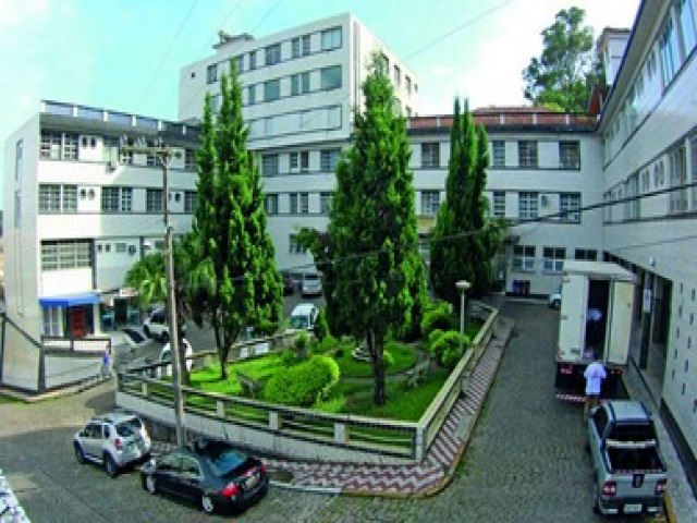 Salrios em atraso do hospital de Laguna foram pagos na quinta-feira