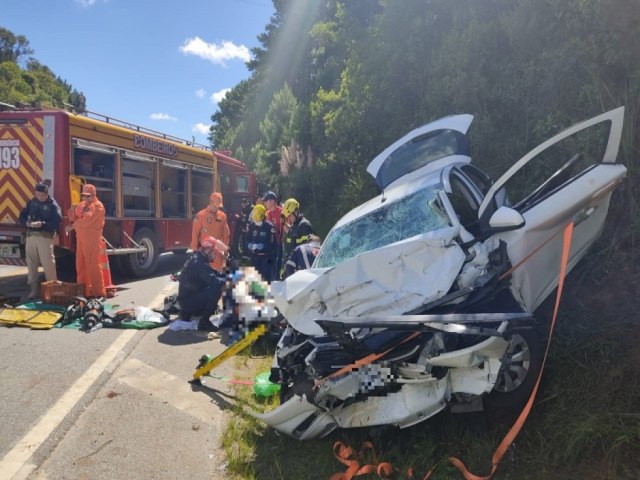 Carreta da regio se envolve em acidente com morte na BR-282