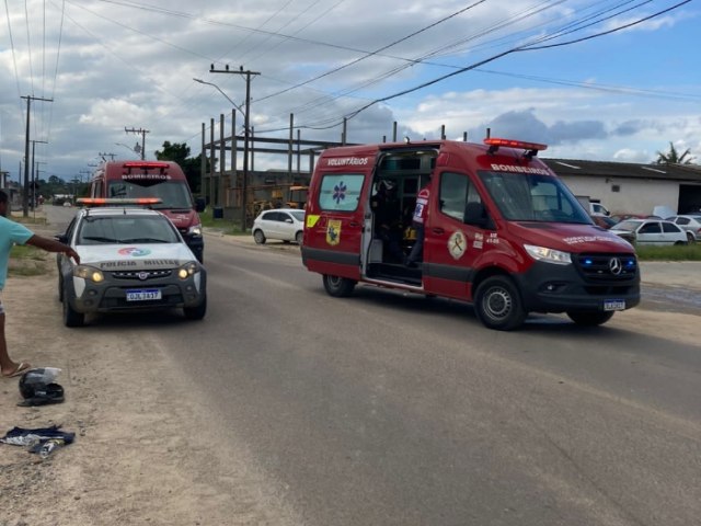 Trs pessoas ficam feridas em coliso entre motocicletas em rodovia de Jaguaruna