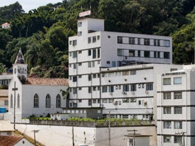 Equipe mdica do hospital de Laguna pode parar atendimentos