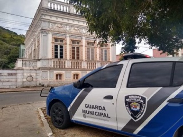 Processo interno resulta na demisso de 2 servidores da Guarda Municipal de Laguna