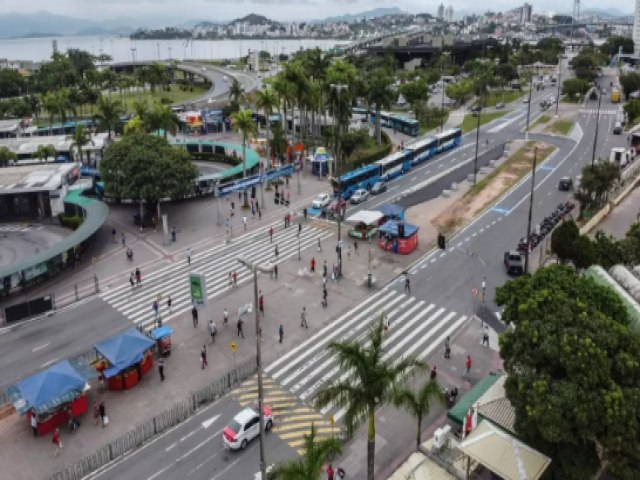 Discusso religiosa termina em confuso com spray de pimenta na capital