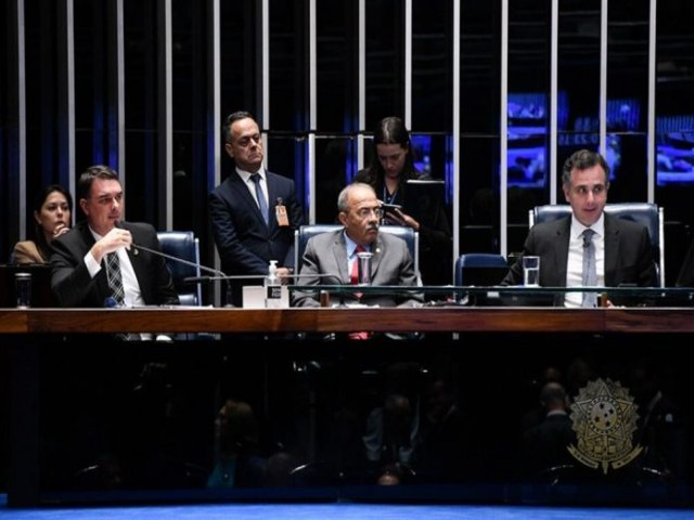 Com 62 votos, Senado aprova restrio da saidinha de presos