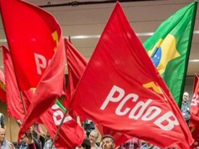 PCdoB anuncia pr-candidatos em coligao com PT e PV para as eleies 2024 em Laguna