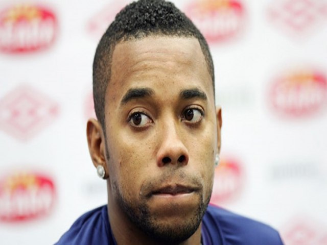 STJ decide que Robinho deve cumprir pena por estupro no Brasil