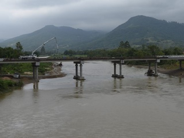 Ponte da Guarda deve ser entregue em junho