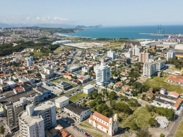 Programa Lar Legal beneficiar famlias com ttulos de propriedade em Imbituba