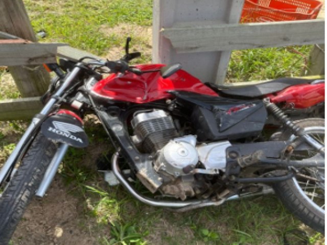 Motociclista fica ferido aps coliso contra carro em Jaguaruna