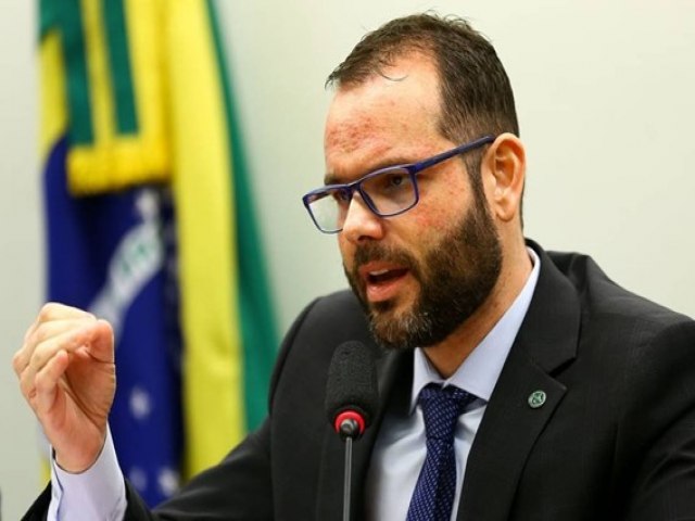 Senador Jorge Seif enfrenta julgamento decisivo nesta tera-feira (16)