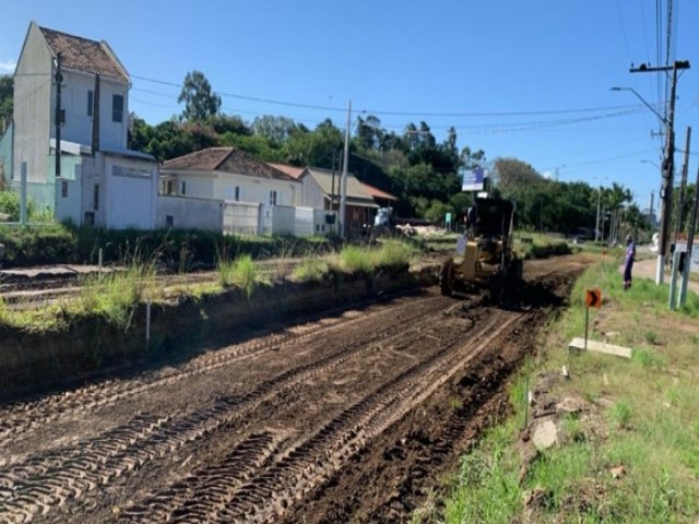 Obras das cabeceiras da ponte Stlio Boabaid so retomadas em Capivari