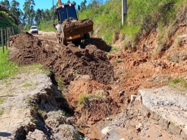 Mutiro do fim de semana far a manuteno de 23 vias danificadas pelas chuvas em Imbituba