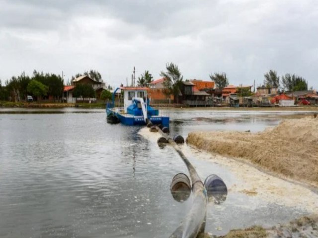 CIDASC emite nota e esclarece situao da draga na Barra do Camacho; leia na ntegra