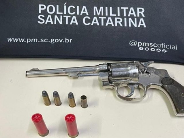 Dupla tenta fugir de operao policial e acaba presa em Iara