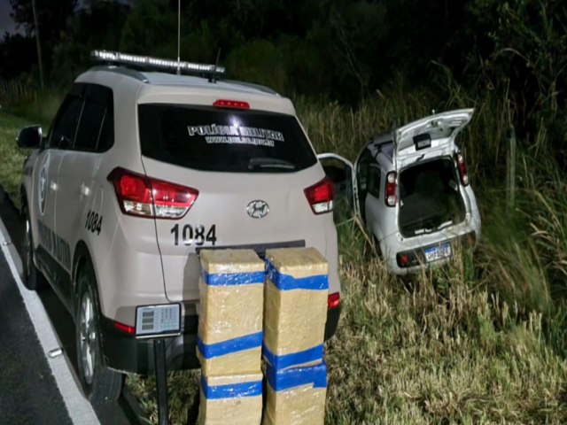 Polcia Militar intercepta transporte de 100 kg de maconha em Laguna