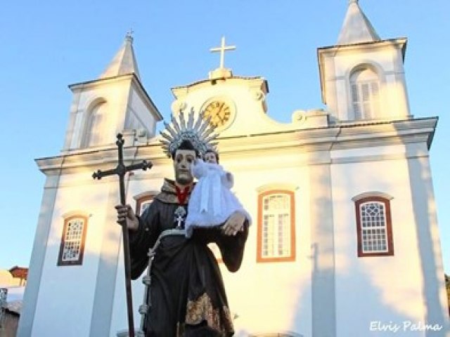 Festa de Santo Antnio vai at quinta em Laguna