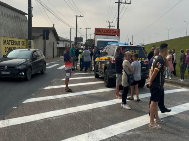 Aps protestos, mudanas em acesso na BR-101 so reavaliadas