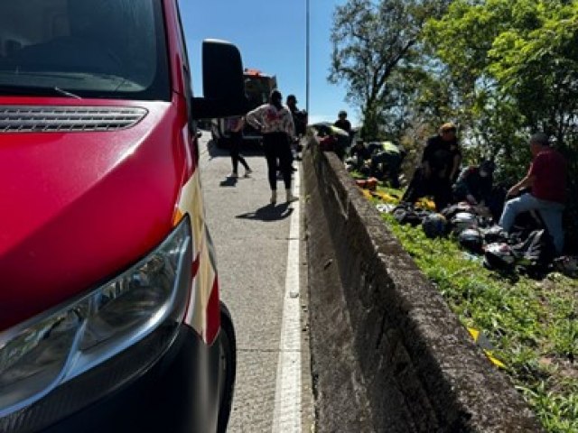 Moto colide contra mureta e casal fica ferido na Serra do Rio do Rastro