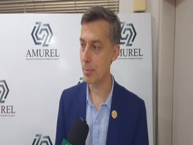 Presidente da FECAM visita sede da AMUREL