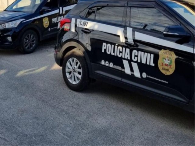 Acusados de extorso, furto e estelionato contra idosos em Imbituba so presos pela Polcia Civil