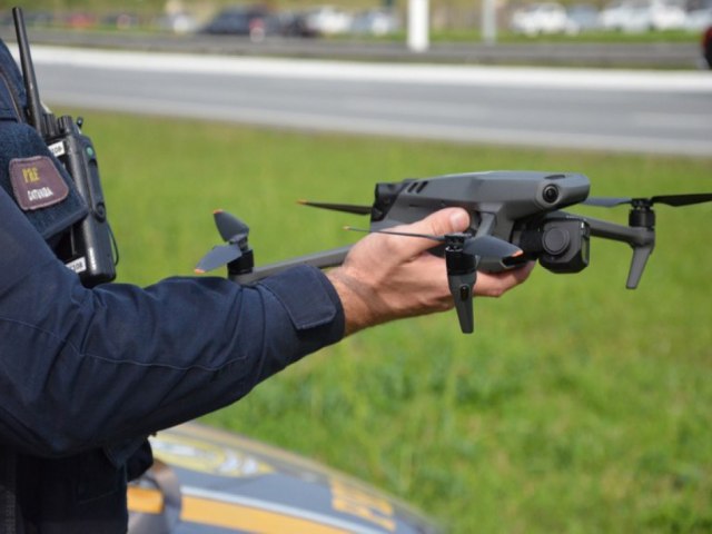 Projeto que probe radares mveis e operados por drones em rodovias de SC avana