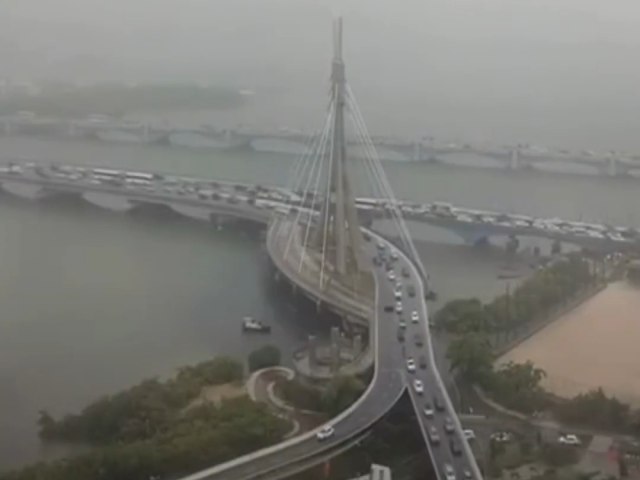 Transtornos na Regio Metropolitana do Recife causados pela chuva