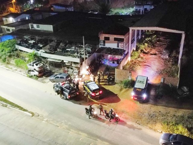 Adolescente  resgatada de casa de prostituio em Paudalho