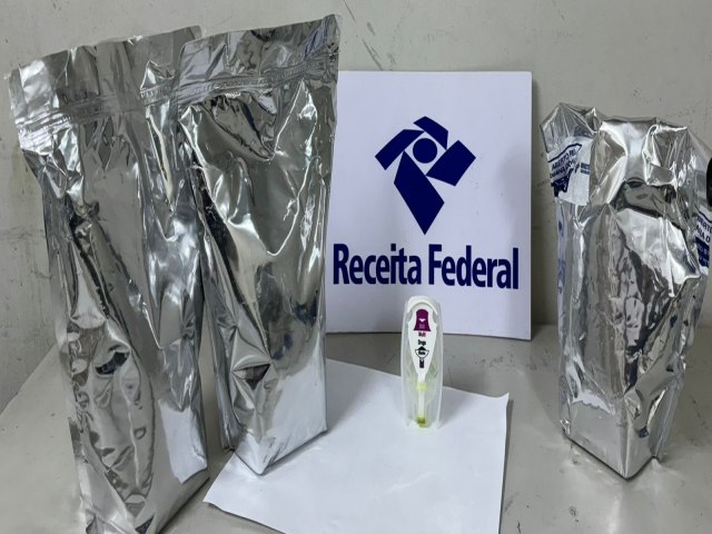 Receita Federal apreende, no Recife/PE, encomendas postais contendo cocana avaliada em cerca de R$ 150 mil